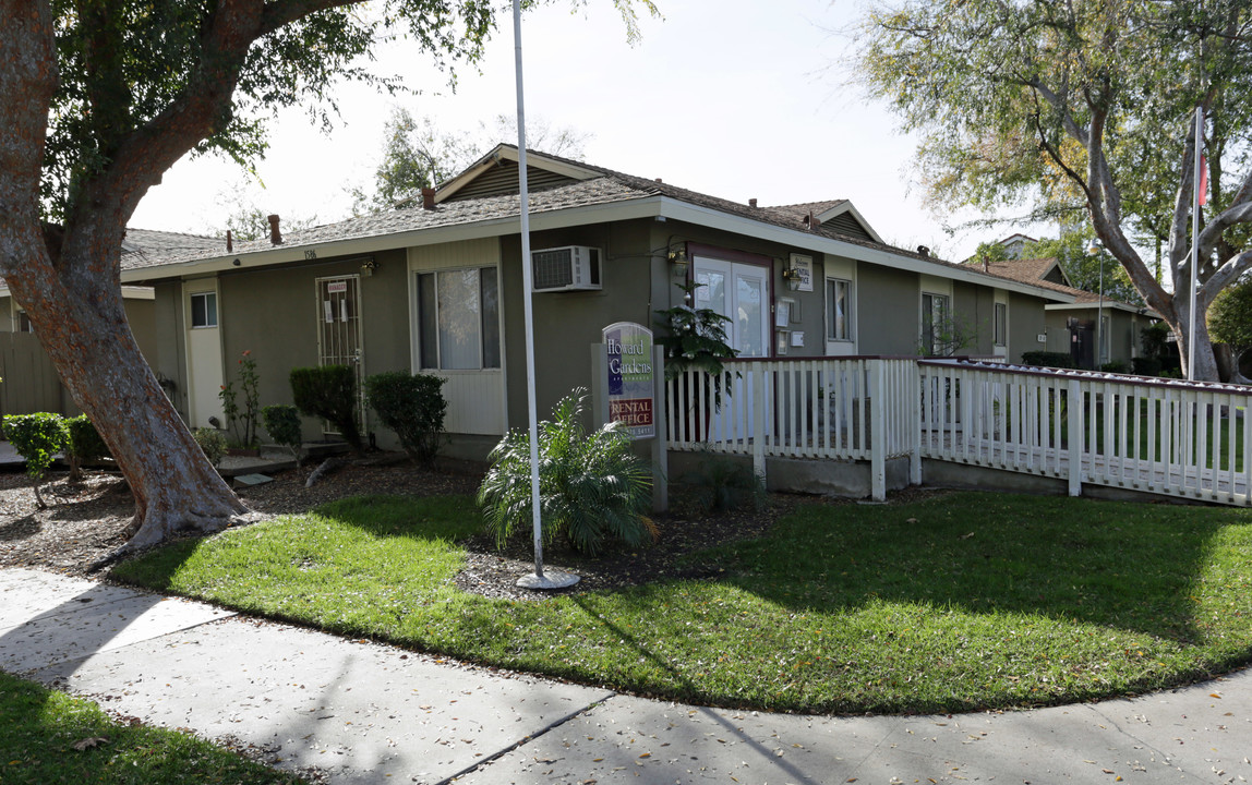 Howard Gardens Apartments in Rialto, CA - Building Photo