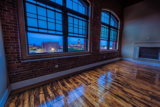 Pacific Mill Lofts in Lawrence, MA - Building Photo - Building Photo