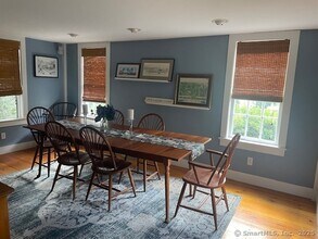27 Spring St in Chester, CT - Building Photo - Building Photo
