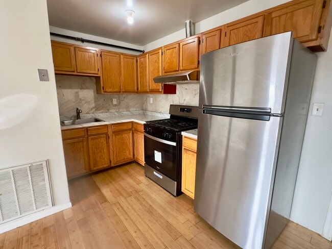 property at 861 Madison Ave