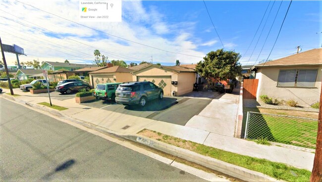 15625 Mansel Ave in Lawndale, CA - Building Photo - Building Photo