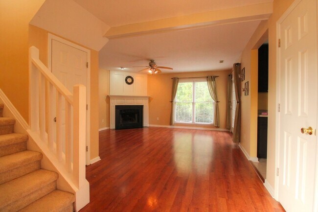538 Darby Glen Ln in Durham, NC - Building Photo - Building Photo