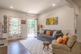 Winding Springs in Elizabethtown, KY - Building Photo