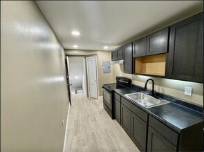 1657 Granite St in Philadelphia, PA - Building Photo - Building Photo