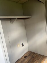 94 Russell Dr in Hustonville, KY - Building Photo - Building Photo