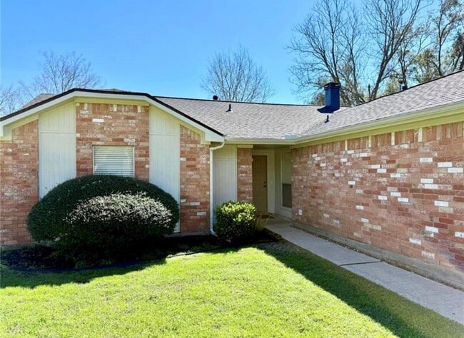 1403 Valley Landing Dr in Katy, TX - Building Photo - Building Photo