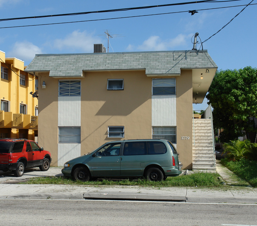 1779 SW 7th St in Miami, FL - Building Photo