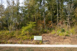 Hazelwood Townhomes in Surrey, BC - Building Photo - Building Photo