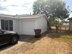 327 S Frances St in Kingsville, TX - Building Photo - Building Photo