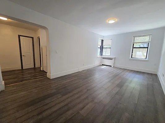 2265 University Ave in Bronx, NY - Building Photo