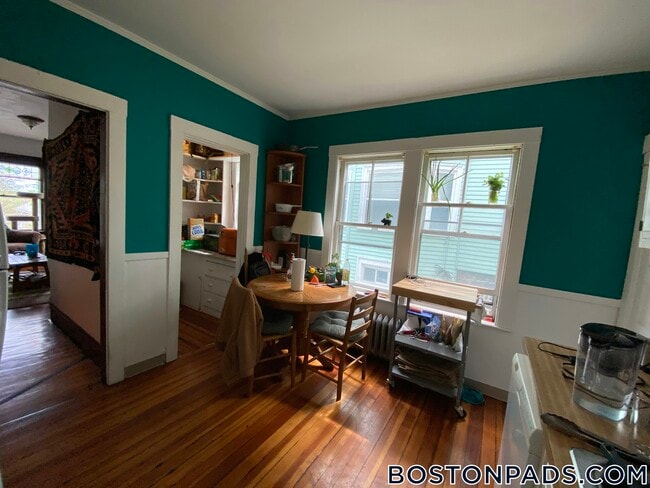 35 Langley Rd in Boston, MA - Building Photo - Building Photo