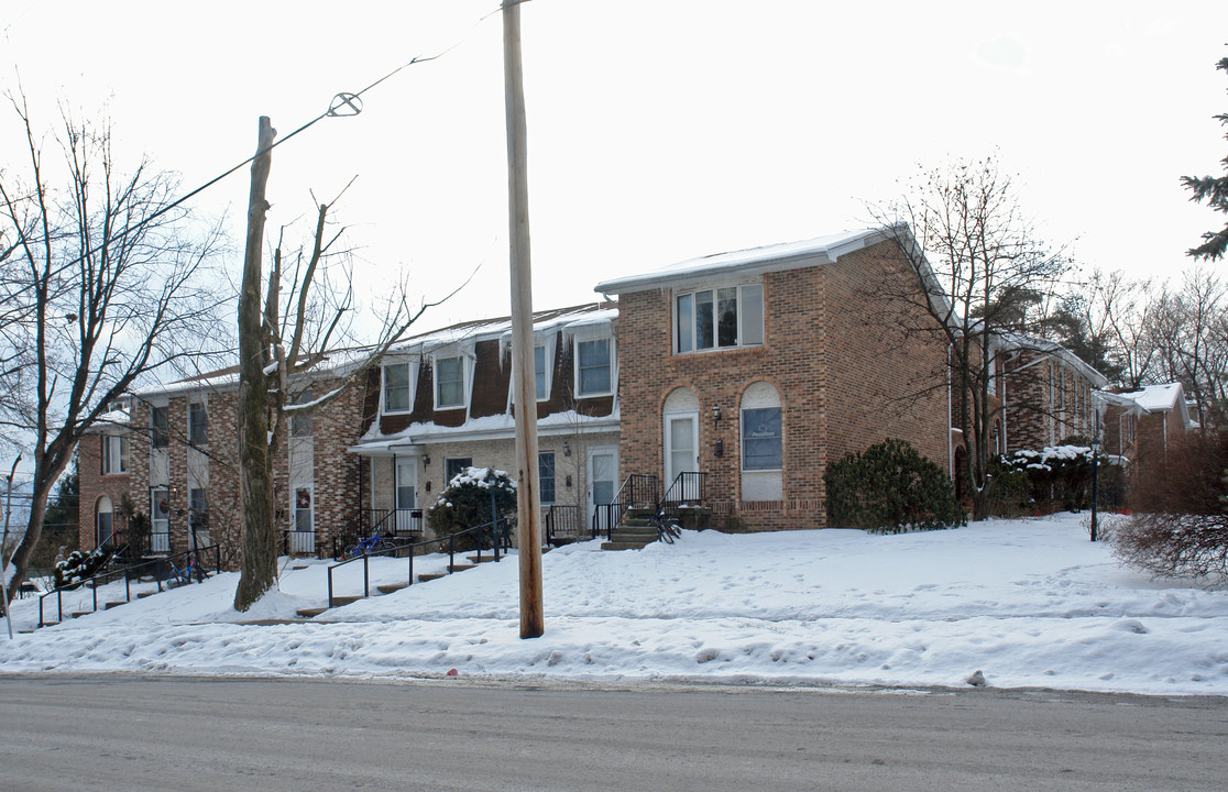 Westbriar Townhomes in State College, PA - Building Photo