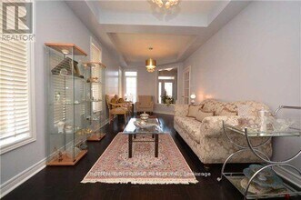 3036 Hawktail Crescent in Mississauga, ON - Building Photo - Building Photo