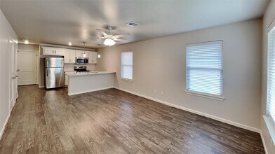 11529 Keystone Cir in Oklahoma City, OK - Building Photo - Building Photo