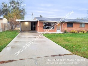 211 Owyhee Ave in Nampa, ID - Building Photo - Building Photo