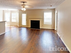 440 Spring Lake Terrace in Covington, GA - Building Photo - Building Photo