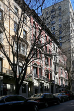 317 W 100th St in New York, NY - Building Photo - Building Photo