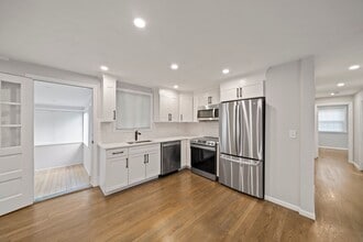 22 Redman Rd in Canton, MA - Building Photo - Building Photo