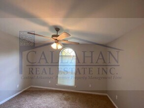 56 Zircon Dr in Maumelle, AR - Building Photo - Building Photo