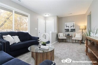 1933 E 25th St in Des Moines, IA - Building Photo - Building Photo