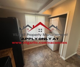 447 E 60th Pl in Merrillville, IN - Building Photo - Building Photo