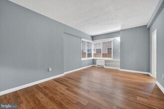 1727 Massachusetts Ave NW in Washington, DC - Building Photo - Building Photo