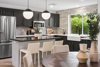 6221 E Evans Dr in Scottsdale, AZ - Building Photo - Building Photo