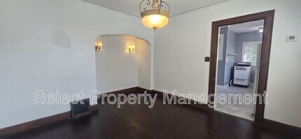 4111 S Calhoun St in Fort Wayne, IN - Building Photo - Building Photo