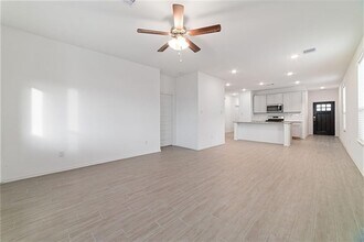23022 Bright Lgt Ln in Katy, TX - Building Photo - Building Photo