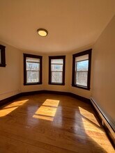 95 Courtland St in Worcester, MA - Building Photo - Building Photo