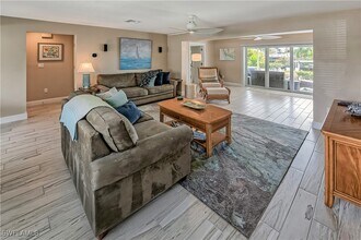 1540 Curlew Ave in Naples, FL - Building Photo - Building Photo