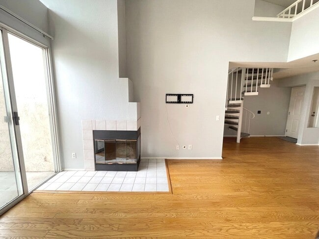 property at 640 Camino De La Reina