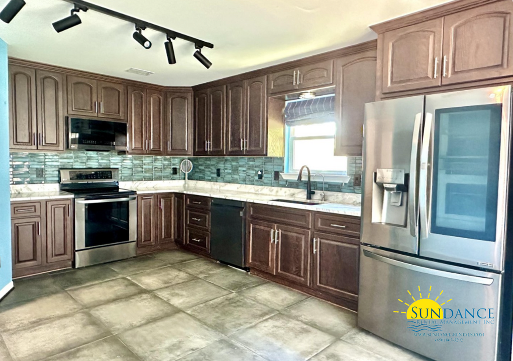 1765 Old Ranch Rd in Fort Walton Beach, FL - Building Photo