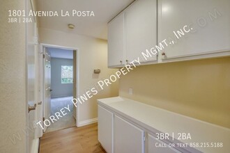 1801 Avenida La Posta in Encinitas, CA - Building Photo - Building Photo