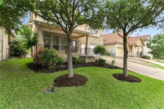14512 Broadwinged Hawk Dr in Austin, TX - Building Photo - Building Photo