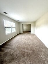 5667 Heathwood Ct in Virginia Beach, VA - Building Photo - Building Photo