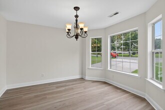 3881 Shenandoah Dr in Williamsburg, VA - Building Photo - Building Photo