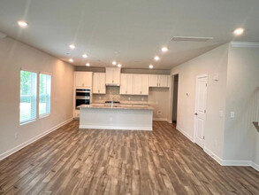 Room in House on Laughing Gull Dr in Charlotte, NC - Building Photo - Building Photo