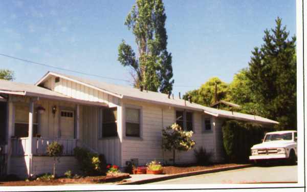 703-705 Picnic Ln in Walnut Creek, CA - Building Photo - Building Photo