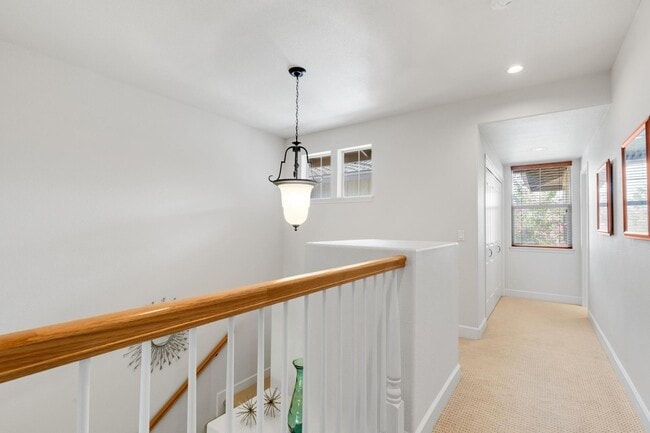 property at 68-1118-1118 N Kaniku Dr
