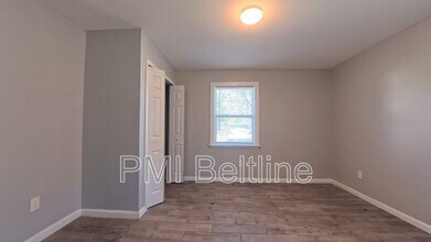 1408 Lyle Ave in Atlanta, GA - Building Photo - Building Photo