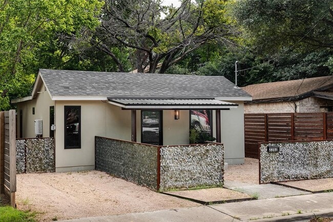 property at 101 1/2 E 2nd St