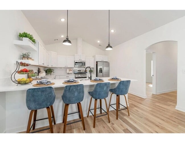 property at 2307 S Spg Hl Ct