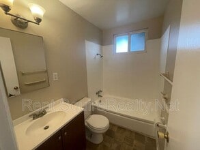 355 S Aspan Ave in Azusa, CA - Building Photo - Building Photo