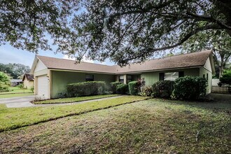 1108 Santa Cruz Way in Winter Springs, FL - Foto de edificio - Building Photo