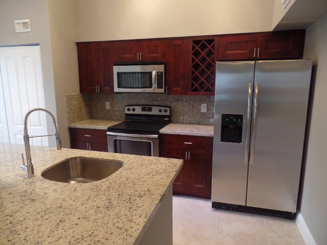 property at 2810 N Oakland Forest Dr