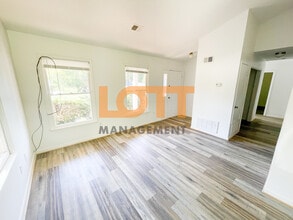 4 Riverwood Rd in Greenville, SC - Building Photo - Building Photo