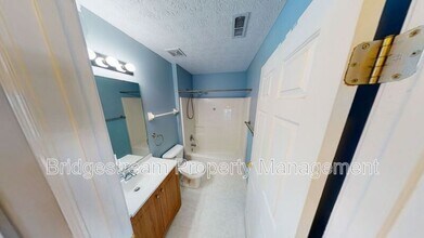 2173 Pacer Trail in Dayton, OH - Building Photo - Building Photo
