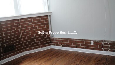3809 N Pennsylvania St, Unit 4 in Indianapolis, IN - Building Photo - Building Photo