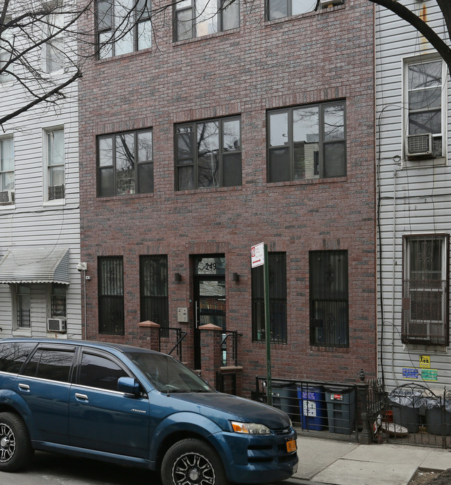 249 Himrod St in Brooklyn, NY - Building Photo - Building Photo